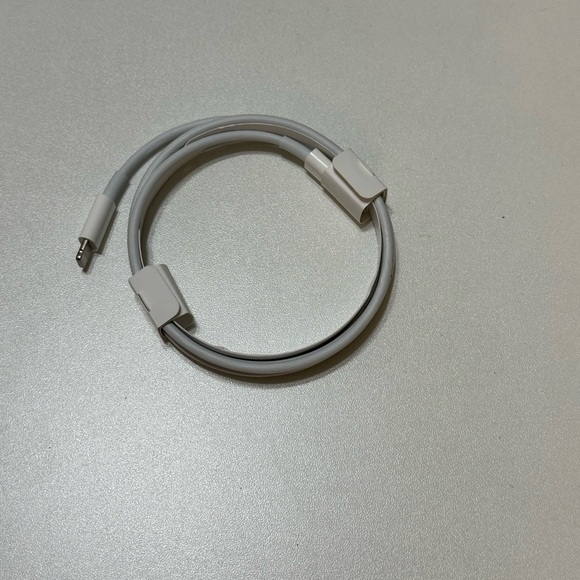 AirPods Pro - Normal Use - Picture 6 of 11